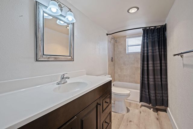 403 NW 68th Avenue 517, Plantation, FL 33317