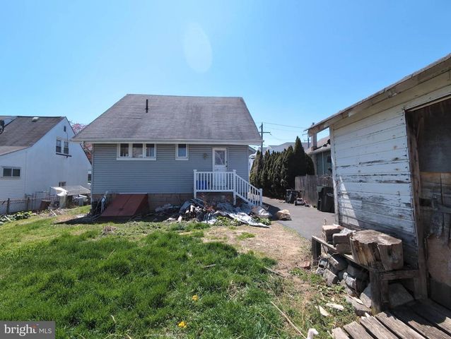 233 FAIRHILL STREET, Willow Grove, PA 19090