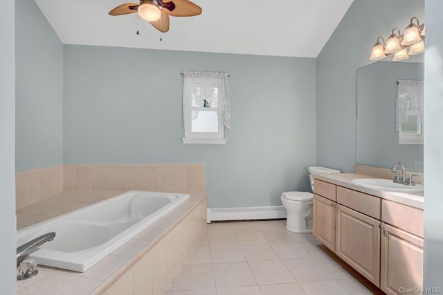 4 Douglas Street, Port Jefferson Station, NY 11776