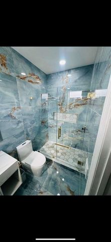 10598 W 33rd Ct, Hialeah, FL 33018