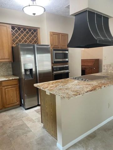 51 Rush Haven Drive, The Woodlands, TX 77381