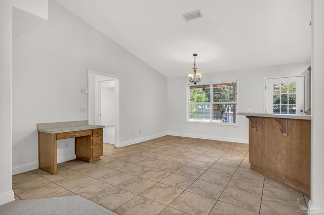 6050 Antelope St, Milton, FL 32570