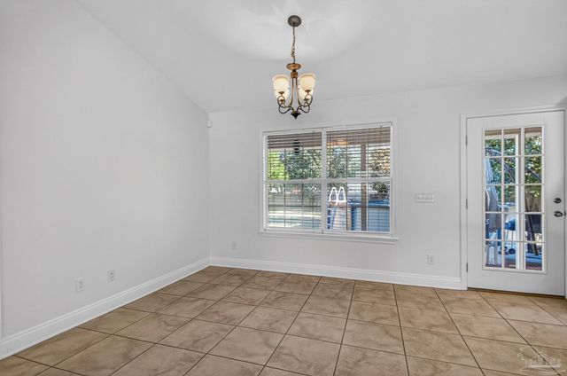 6050 Antelope St, Milton, FL 32570