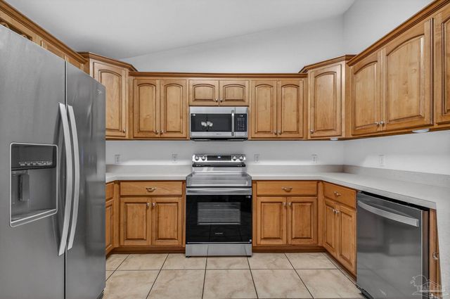 6050 Antelope St, Milton, FL 32570