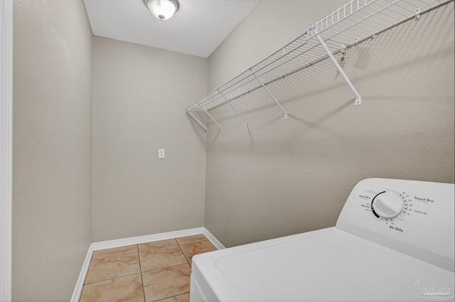 6050 Antelope St, Milton, FL 32570