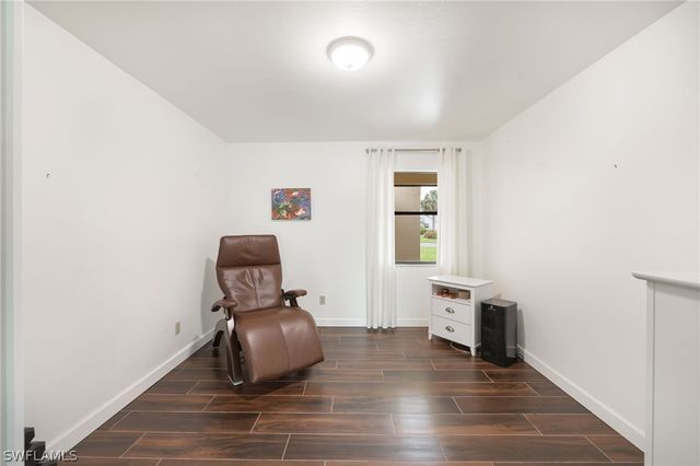 1324 Monarch CIR, Naples, FL 34116