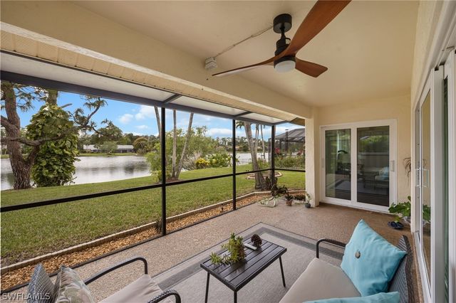 1324 Monarch CIR, Naples, FL 34116