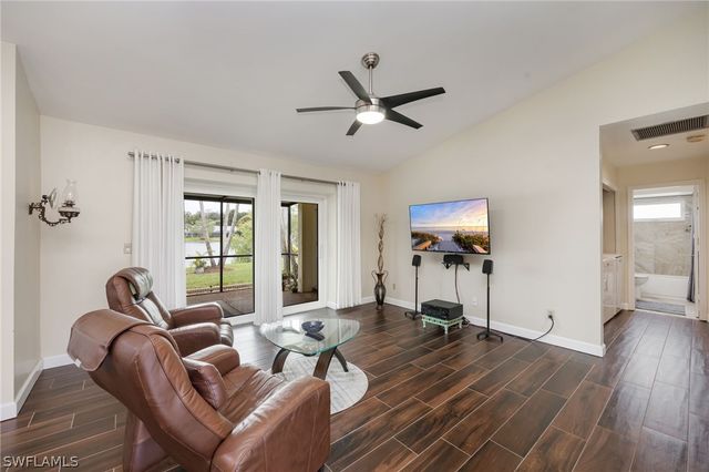 1324 Monarch CIR, Naples, FL 34116