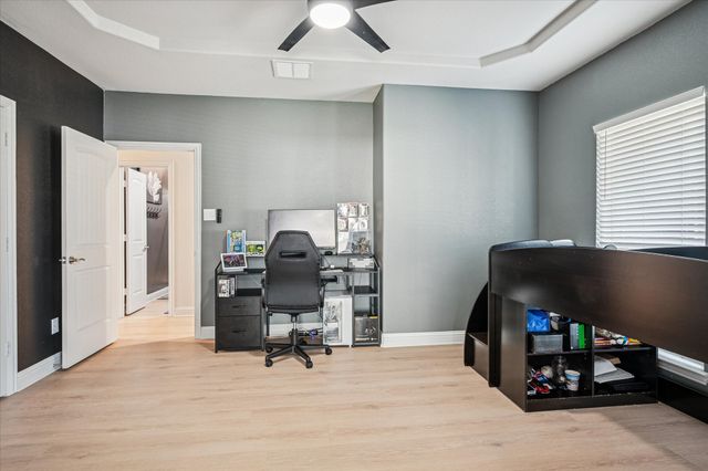 506 Crestview Drive, Midlothian, TX 76065