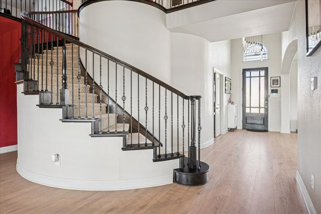 506 Crestview Drive, Midlothian, TX 76065