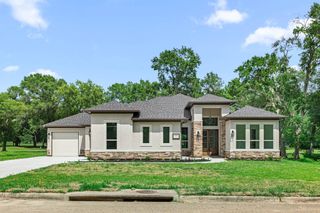 220 Birdie Dr, Hempstead, TX 77445