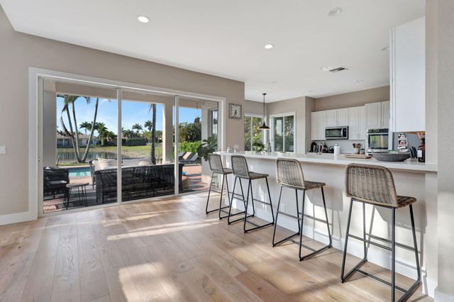 11615 Paradise Cove Lane, Wellington, FL 33449