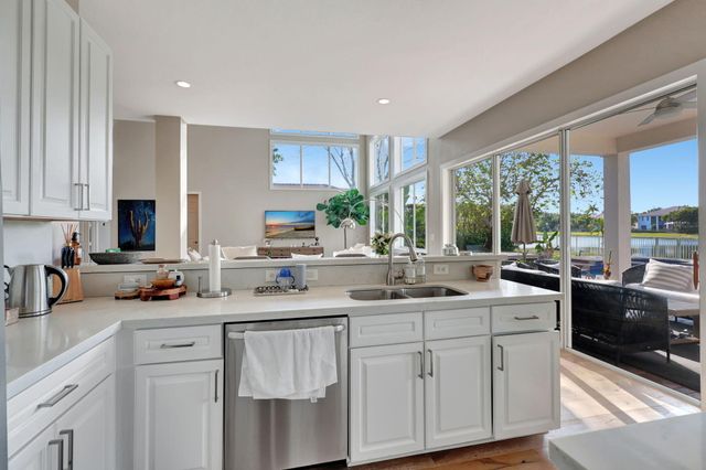 11615 Paradise Cove Lane, Wellington, FL 33449