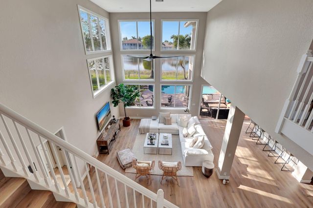 11615 Paradise Cove Lane, Wellington, FL 33449