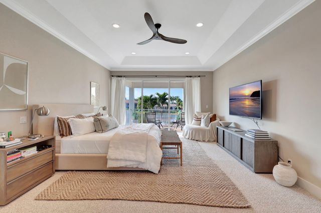 11615 Paradise Cove Lane, Wellington, FL 33449