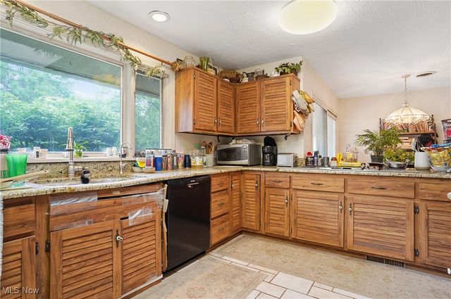 311 W Streetsboro Street, Hudson, OH 44236