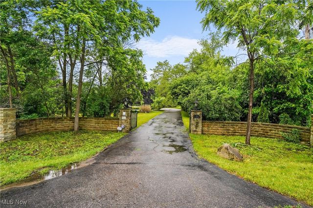 311 W Streetsboro Street, Hudson, OH 44236