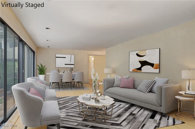 311 W Streetsboro Street, Hudson, OH 44236