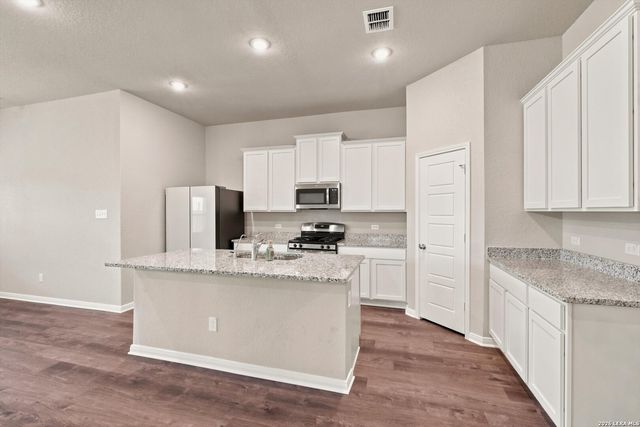 7125 Flint Canyon, San Antonio, TX 78253