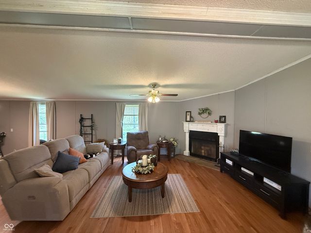 2116 Mount Liberty Road, Nashville, IN 47448