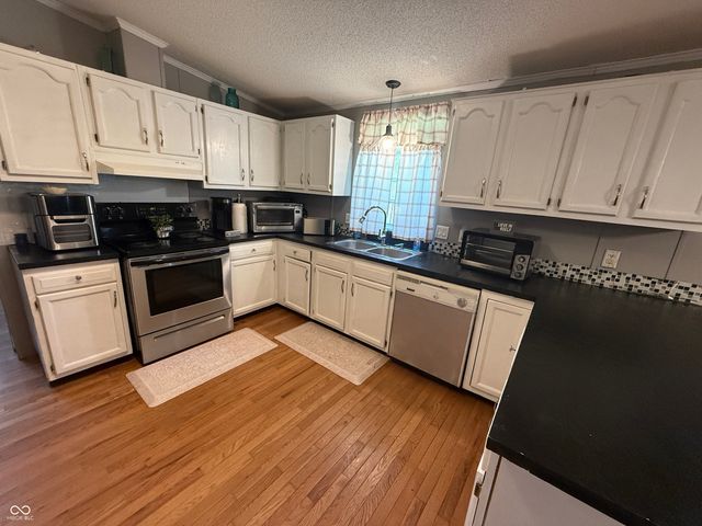 2116 Mount Liberty Road, Nashville, IN 47448
