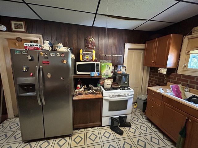 310 Cottage Place, Elmira City, NY 14904