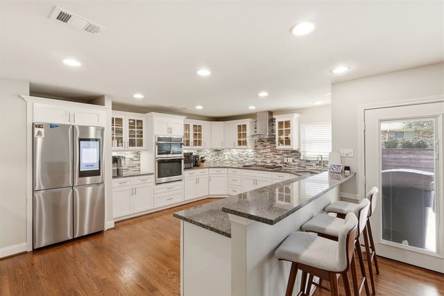 6302 Warm Mist Lane, Dallas, TX 75248