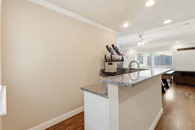 6302 Warm Mist Lane, Dallas, TX 75248