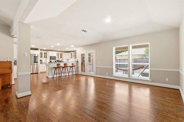 6302 Warm Mist Lane, Dallas, TX 75248