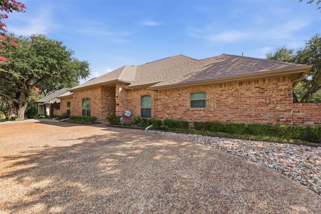 6302 Warm Mist Lane, Dallas, TX 75248