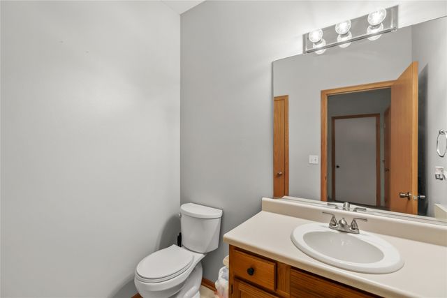 1509 SE Delaware Avenue 11, Ankeny, IA 50021