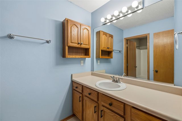 1509 SE Delaware Avenue 11, Ankeny, IA 50021