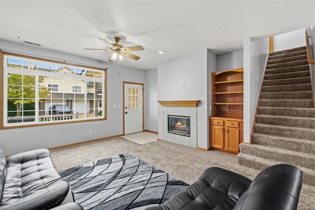 1509 SE Delaware Avenue 11, Ankeny, IA 50021