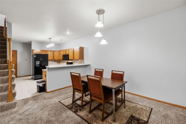 1509 SE Delaware Avenue 11, Ankeny, IA 50021