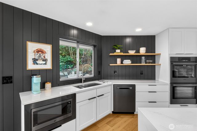 19209 olympic view Drive, Edmonds, WA 98020