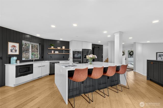 19209 olympic view Drive, Edmonds, WA 98020