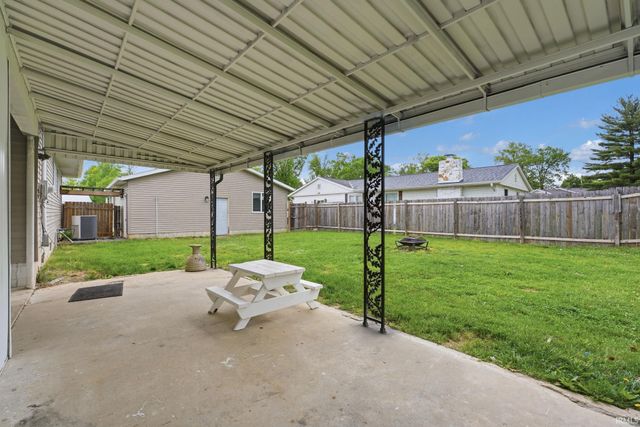 234 Shawnee Drive, Bedford, IN 47421