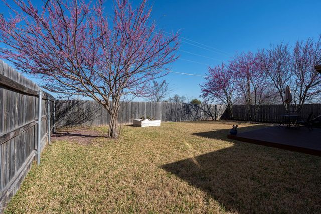 238 Wells BND, Hutto, TX 78634