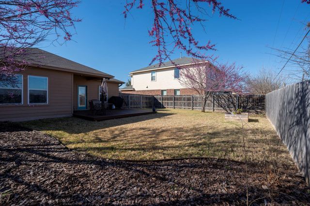 238 Wells BND, Hutto, TX 78634