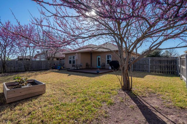 238 Wells BND, Hutto, TX 78634