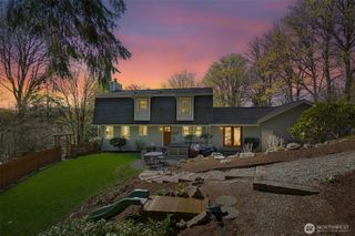 7238 Lakemont Boulevard SE, Bellevue, WA 98006