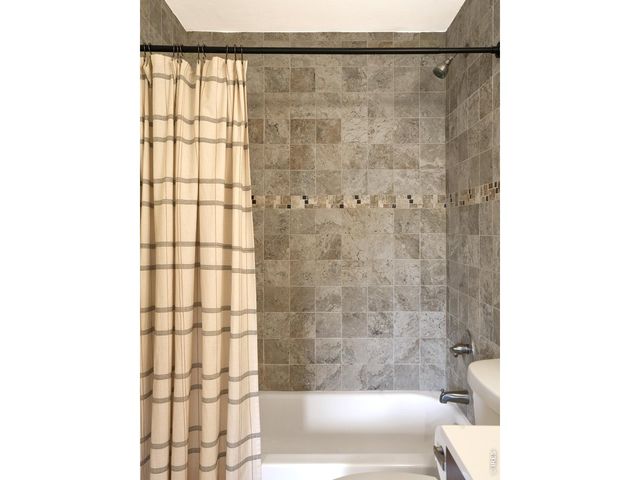 219 29th St, Boulder, CO 80305