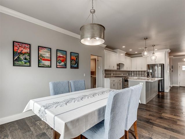 2333 Bretton Lane, Edmond, OK 73012