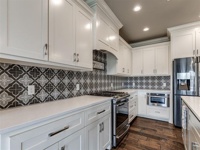 2333 Bretton Lane, Edmond, OK 73012