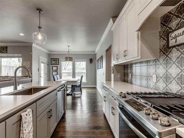 2333 Bretton Lane, Edmond, OK 73012