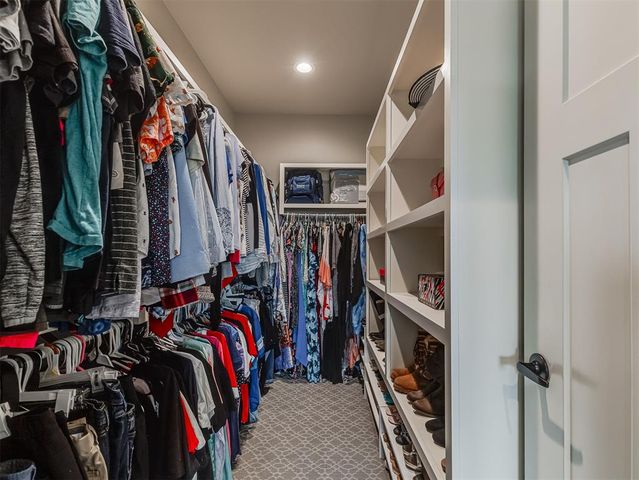 2333 Bretton Lane, Edmond, OK 73012