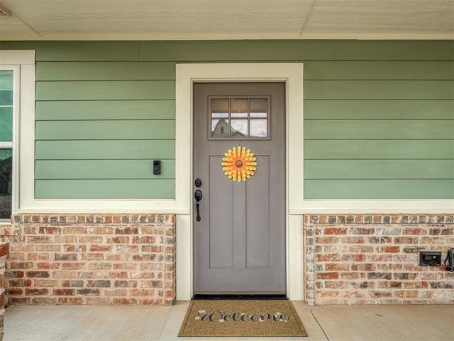 2333 Bretton Lane, Edmond, OK 73012