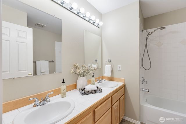 10930 Kelly Road NE, Carnation, WA 98014