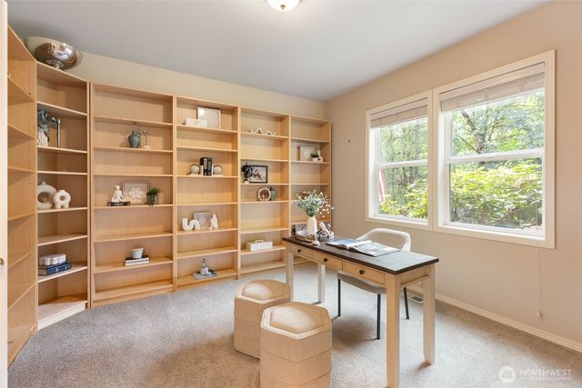 10930 Kelly Road NE, Carnation, WA 98014