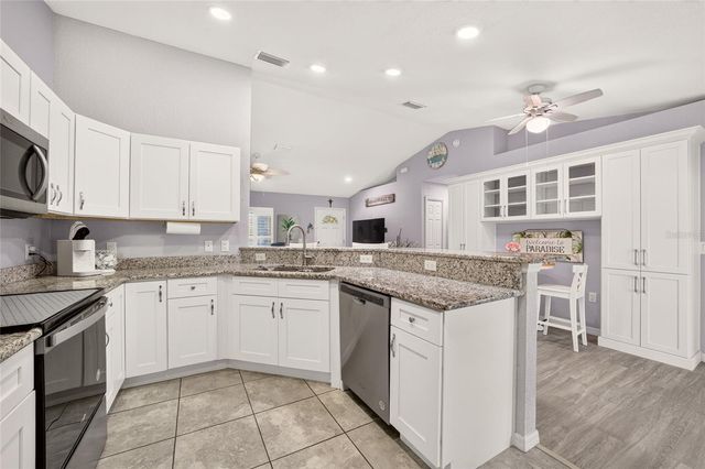 9430 SE 158TH STREET, Summerfield, FL 34491